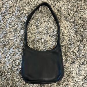 Excellent condition rare vintage leather coach bag